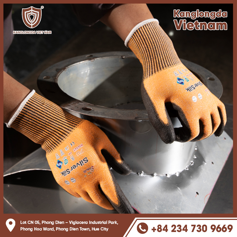 Iron holding gloves, anti-slip coating, good bearing capacity, protect hands Iron holding gloves, anti-slip coating, good bearing capacity, protect hands