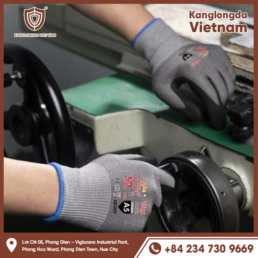 Nitrile coated gloves, anti-slip, increase grip when operating equipment.