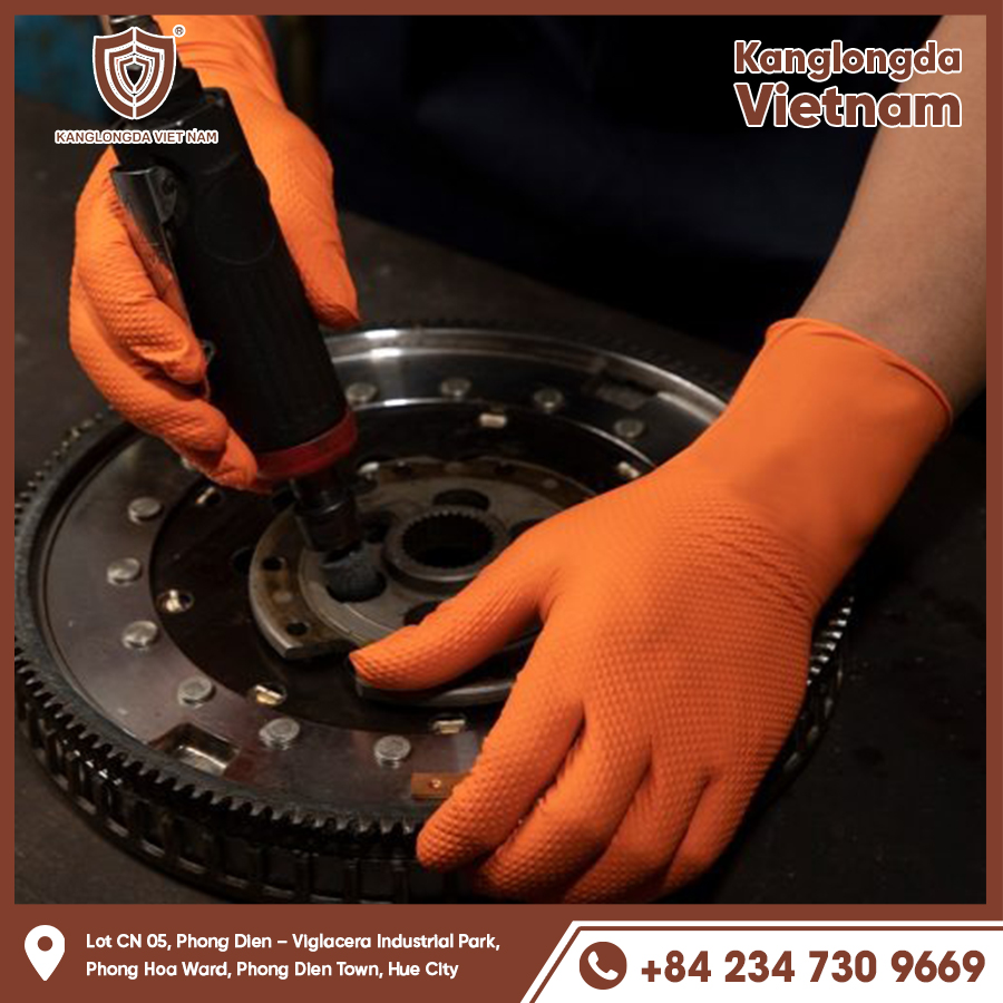 Fiber gloves, strong coating, protect hands when using high speed machines. Fiber gloves, strong coating, protect hands when using high speed machines.